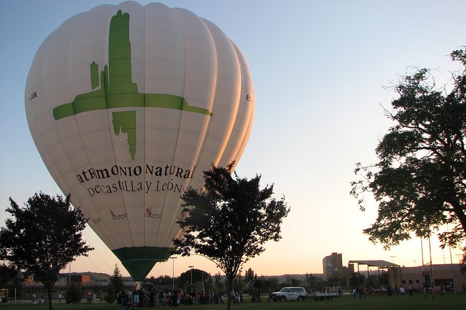 Hot-Air Balloon Ride over Madrid’s Guadarrama Regional Park - Photos, video, and the flight certificate