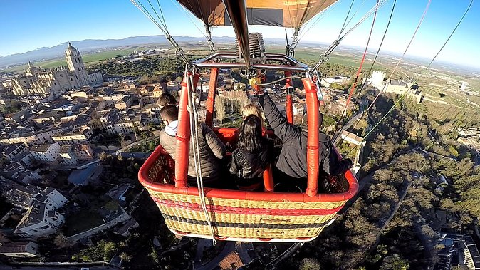 Hot-Air Balloon Ride over Segovia with Optional Transport from Madrid - Arriving at the Segovia launch point