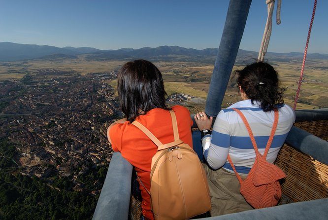 Hot-Air Balloon Ride over Segovia with Optional Transport from Madrid - What the one-hour flight feels like