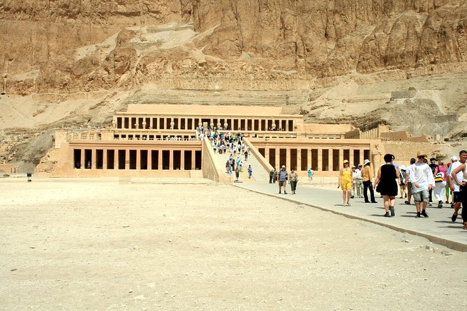 Hot-air Balloon ride, Visit the Kings Valley, Hatshepsut temple, - Sunrise over Luxor’s west bank