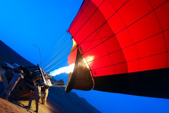 Hot Air Balloon Ride With Gourmet Breakfast and Falcon Show - A pre-dawn start for the Dubai desert