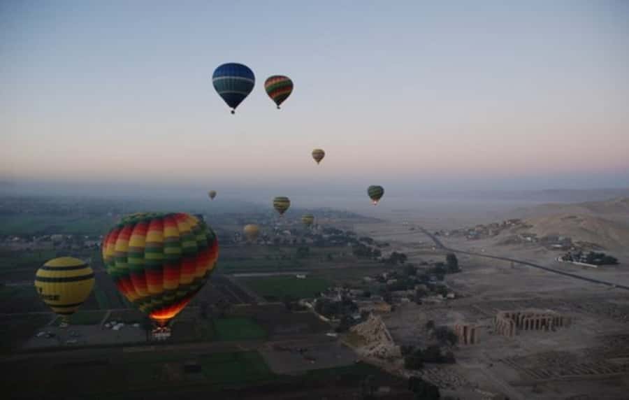 Hot-air Balloon Visit Kings Valley Tombs Hatshpsuit Boatride - Transport, communication, and the private format