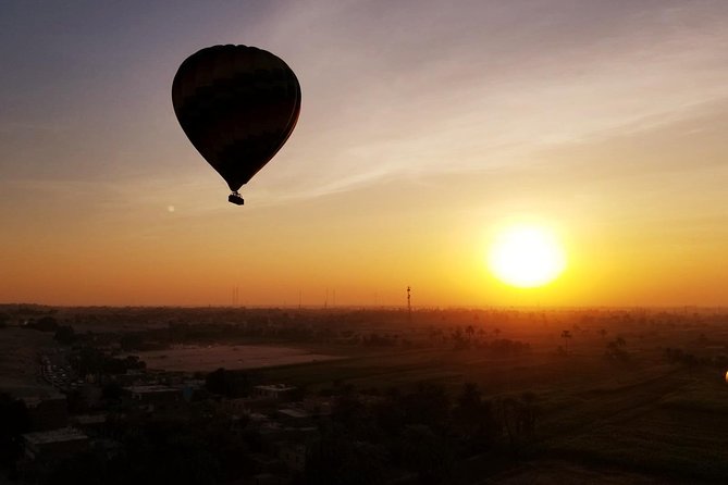 Hot Air balloon w-guided tour toValley of the Kings king tut tom - Why this Luxor morning works so well