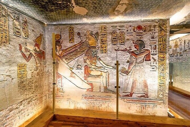 Hurghada :Day trip to Luxor:Balloon&West and East&Felucca& Dinner - Three tombs in the Valley of the Kings
