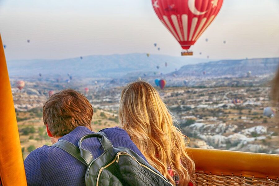Istanbul: Cappadocia 4-Day Trip by Plane & Hot Air Balloon - Day 2: A balloon flight before Cappadocia’s main sights