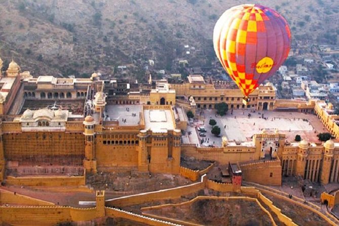 Jaipur's Balloon Safari - Fly Over the Pink City - The 4:45 a.m. pickup keeps the morning simple