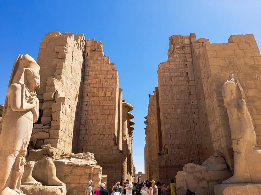 Luxor: 3-Day Nile Cruise to Aswan with Hot Air Balloon - Karnak closes a very full first day