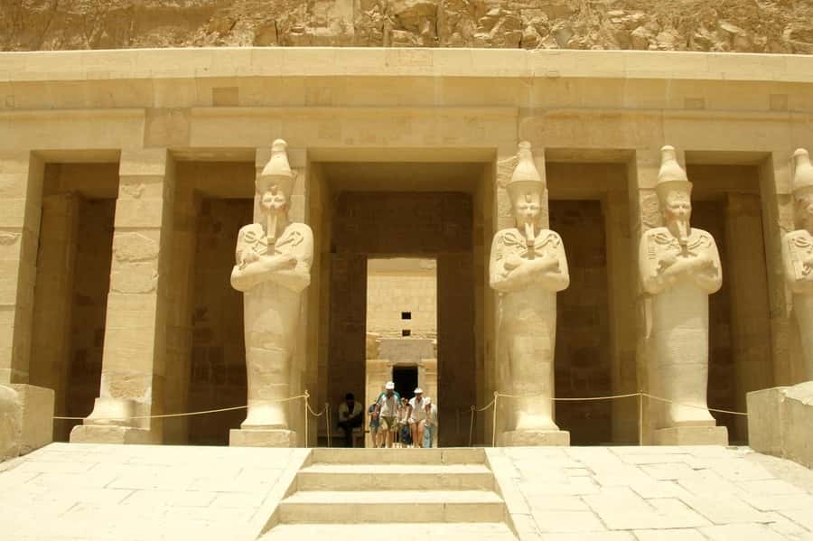 Luxor: 3-Day Nile Cruise to Aswan with Hot Air Balloon - What to expect from the 5-star cruise