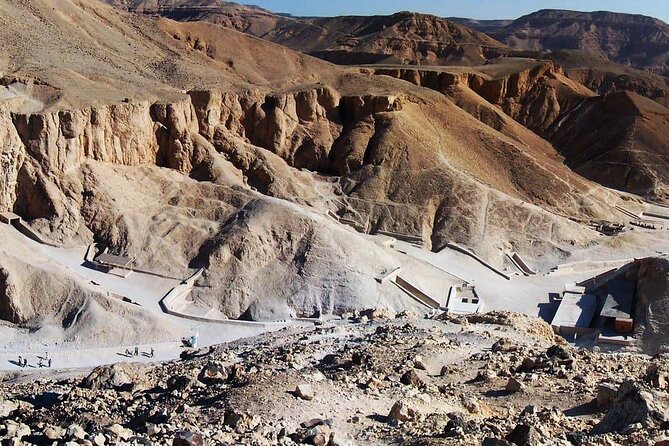Luxor Full Day Tour with Hot air Balloon Trip - What you see from the balloon over the West Bank