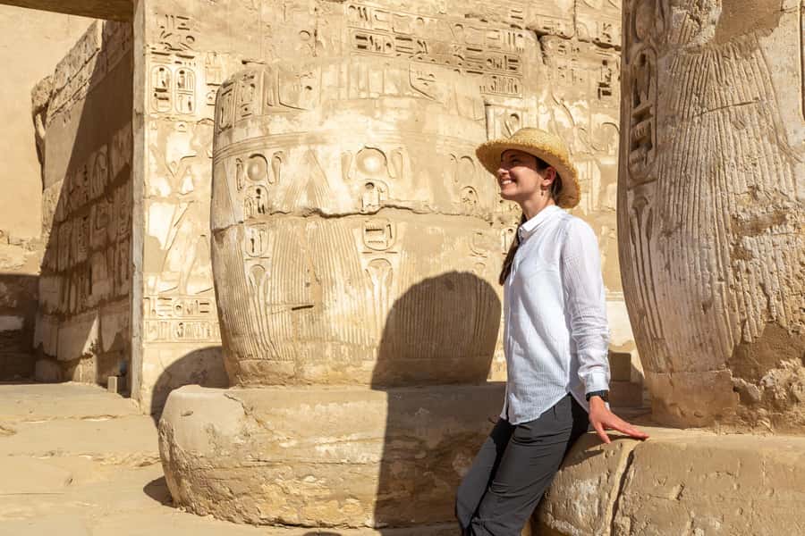 Luxor: Hot Air Balloon & Private tour to West bank and Lunch - Deir el-Medina, the village behind the tombs