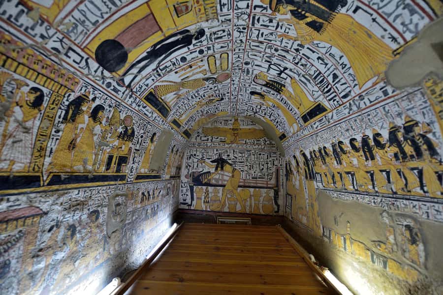 Luxor: Hot Air Balloon & Private tour to West bank and Lunch - What the private format is worth
