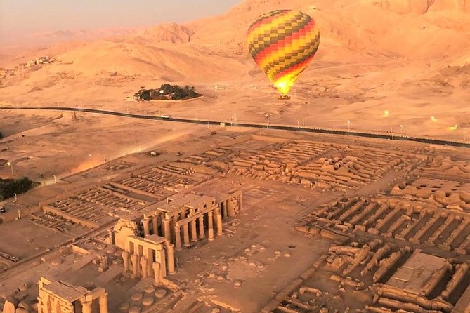 Luxor Hot Air Balloon with Luxor Full Day Tour One Package - What the private format changes