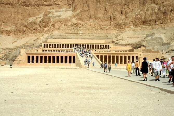 Luxor Tours: City Tour,Hot Air Balloon,Kings Valley,Sailing Felucca,Camel Ride - What the $144 price really covers