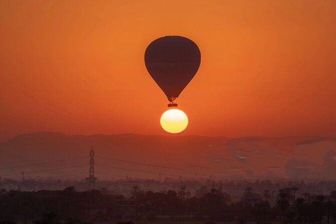 Luxury Sunrise Balloon Ride in Luxor with Hotel Pickup - Weather, timing, and the second-lift warning