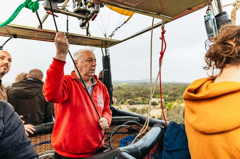 Mallorca: Hot Air Balloon Flight with Private Options - Landing, certificate, and the end of the outing