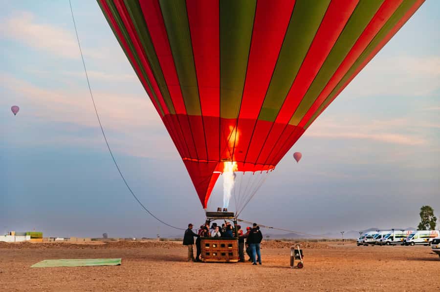 Marrakech: Shared Balloon Flight with Tea - Who will enjoy this morning most
