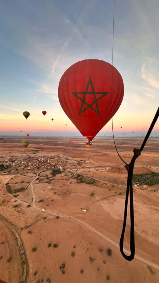 Marrakesh: Early Morning 40-Minute Balloon Flight - Tea, croissants, and the balloon camp