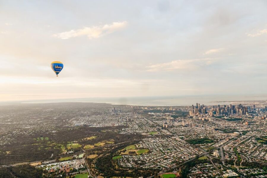 Melbourne: Balloon Flight at Sunrise - A short safety briefing and the one-hour flight