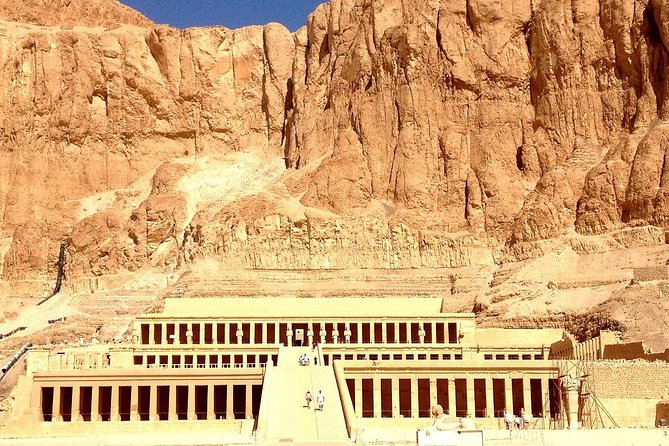 Package deal Hot Air Balloon Ride & Full Day Luxor Tour w/Guide Lunch - Lunch, transport, and the pace of the day