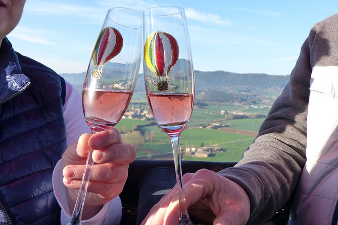 Pre-Pyrenees Balloon Flight with optional pick-up in Barcelona - Cava, Catalan Pastries, and the Flight Certificate