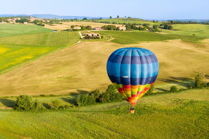 Private Hot Air Balloon ride in Tuscany countryside from Chianti - A Tuscan breakfast after the landing