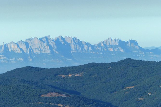 Private Pre-pyrenees VIP Hot-air Balloon tour (pick-up Barcelona) - Should you book the Montseny balloon tour?