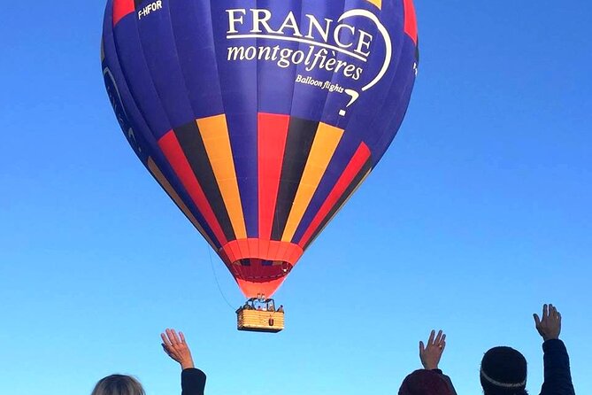 Provence Hot-Air Balloon Ride from Forcalquier - Who will enjoy this morning most