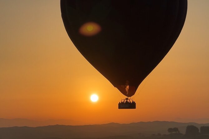 RAK Hot Air Balloon Flight - Looking for Camels, Oryx, and Desert Foxes