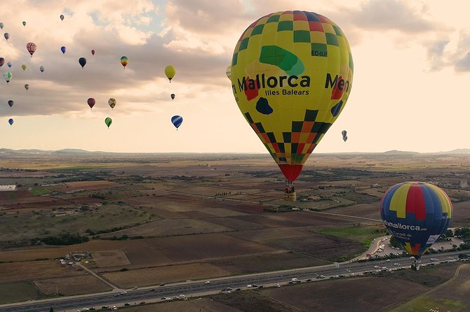 Romantic Sunrise Balloon Tour in Majorca - Sunrise over Mallorca from a hot-air balloon