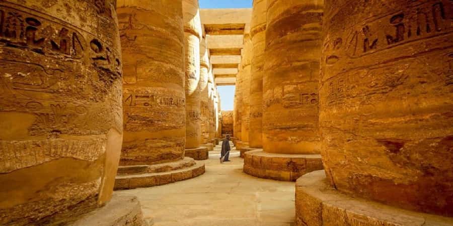 Safaga: Overnight Trip to Luxor with Balloon Ride & Hotel - Karnak Temple and the Theban triad