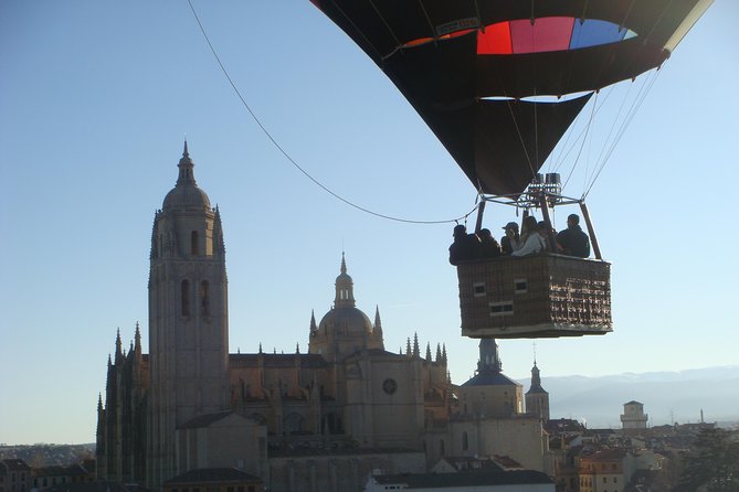 Segovia from the Skies: Sunrise Balloon Ride - Weather, changes, and the real booking risk