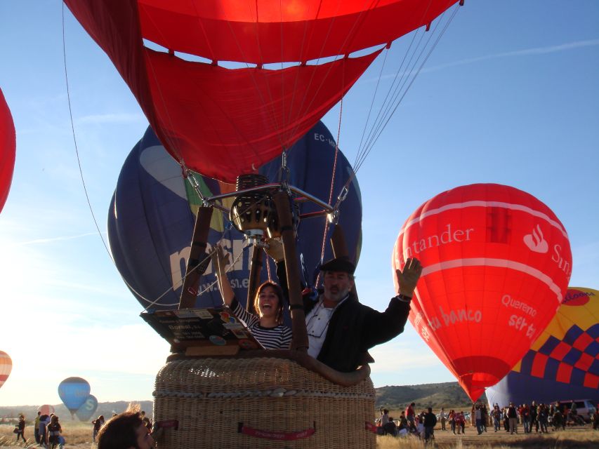 Segovia: Private Balloon Ride for 2 with Cava and Breakfast - What the Strong Praise Tells You