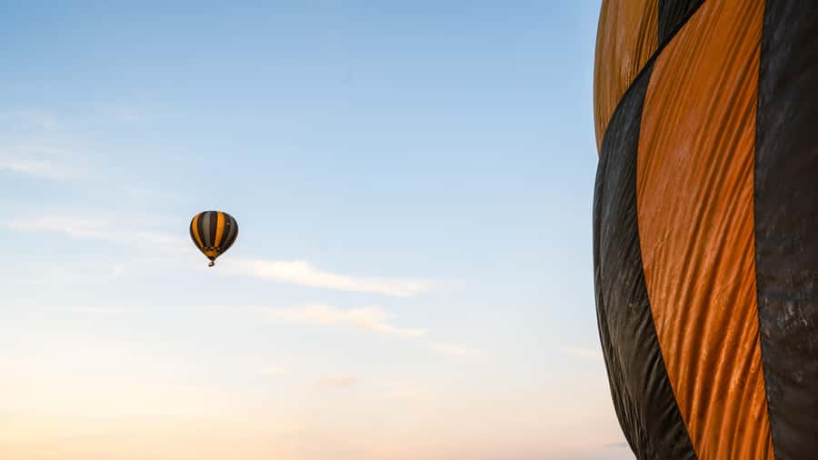 Serengeti: Hot Air Balloon Flight with Champagne Breakfast - Practical tips for a better morning