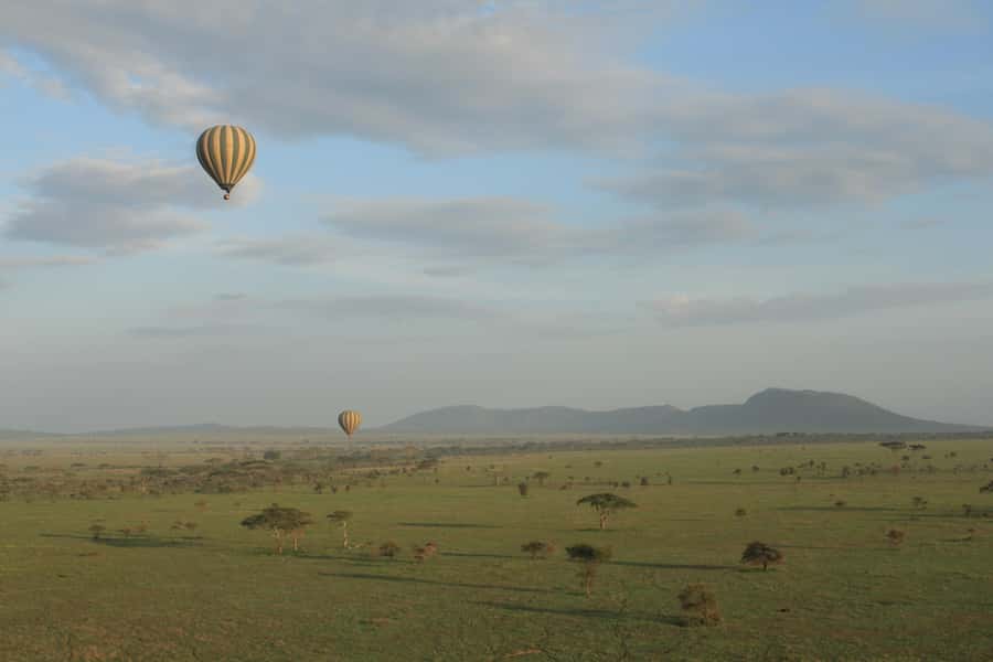 Serengeti National Park: Balloon Safari at Dawn - Sunrise from the basket