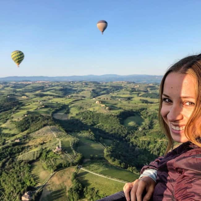 Siena: Balloon Flight Over Tuscany with a Glass of Wine - Meeting the crew and inflating the balloon