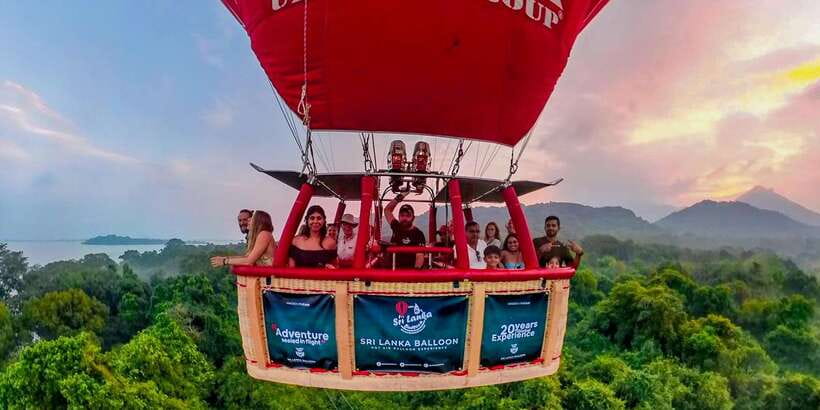 Sri Lanka: Hot Air Balloon ride - A careful look at the one-hour flight
