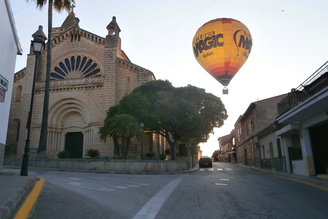 Sunrise and Sunset Experience Hot Air Balloon Ride Mallorca - Why this flight gives you a different view of Mallorca