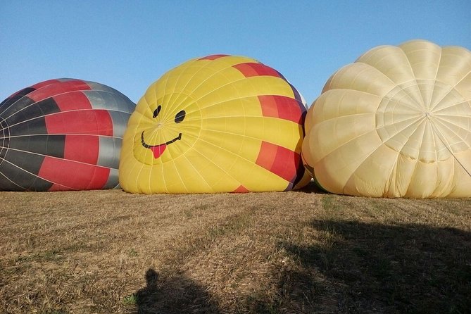 Sunrise and Sunset Experience Hot Air Balloon Ride Mallorca - Landing in a field and returning to the meeting point