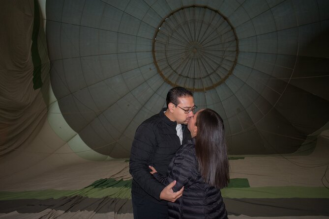 Sunrise Balloon Flight over Teotihuacan and Breakfast in Cueva - Timing, weather, and practical limits