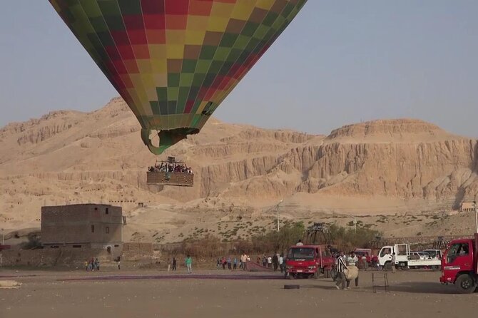 Sunrise Balloon Ride in Luxor - Landing, refreshments, and the flight certificate