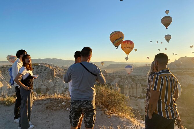 Sunrise Balloon Watching Tour with Photographer in Goreme - Should you book the Göreme balloon watching tour?