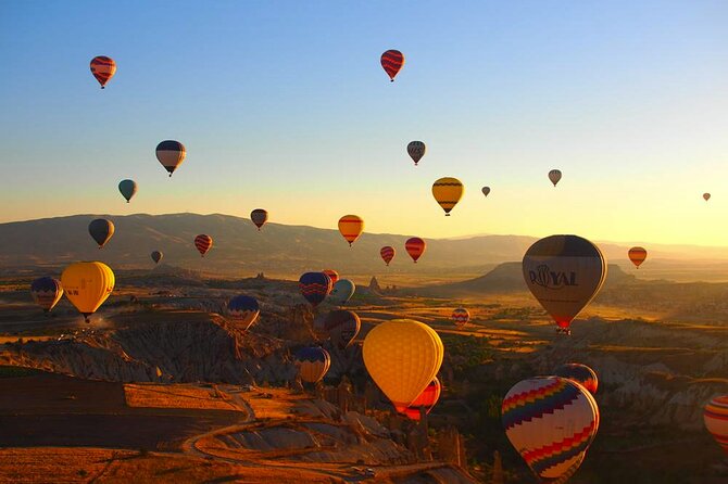 Sunrise Hot Air Balloon Flight in Cappadocia (Fairy Chimneys) - What the service seems to do well