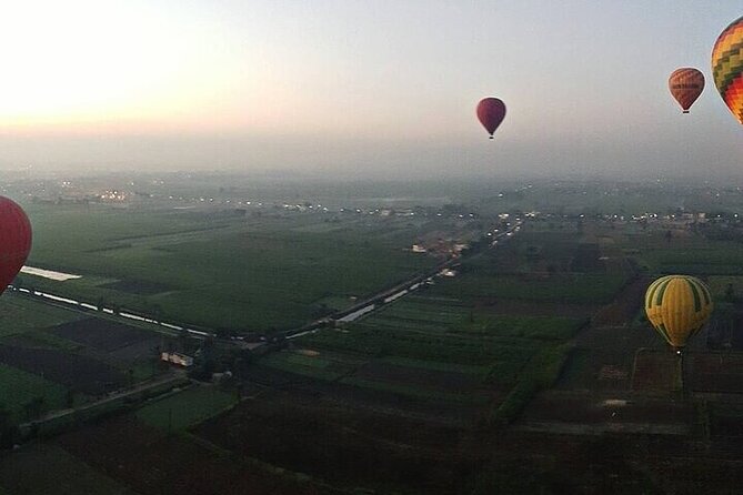 Sunrise Hot Air Balloons in Luxor (transfer including) - The 5:00 AM pickup and Nile crossing