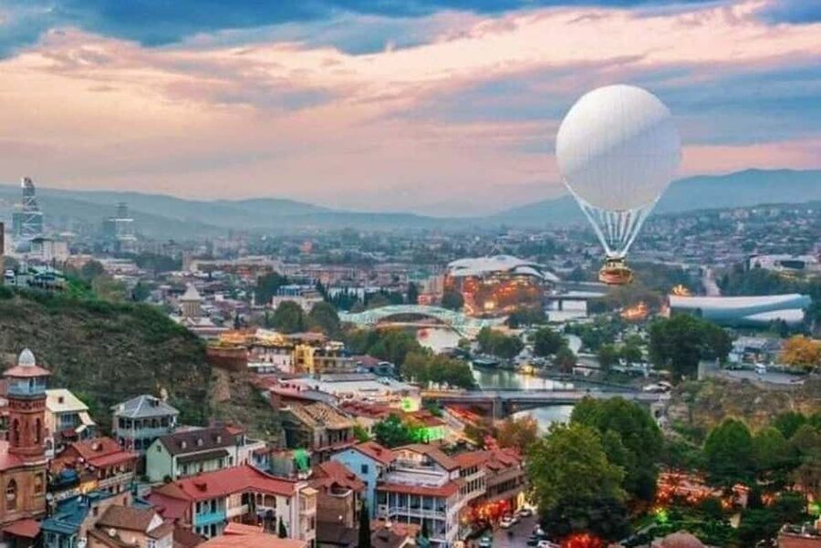 Tbilisi: Air Balloon Skip The Line Ticket - What the view adds to your Tbilisi visit