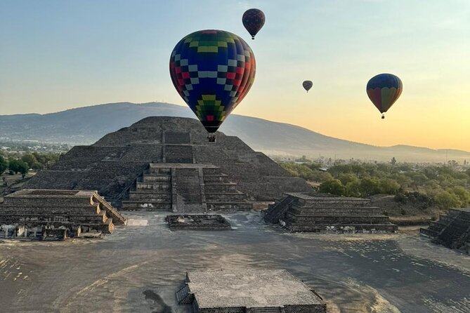 Teotihuacan Hot Air Balloon Flight - Hospitality, breakfast, and the human side
