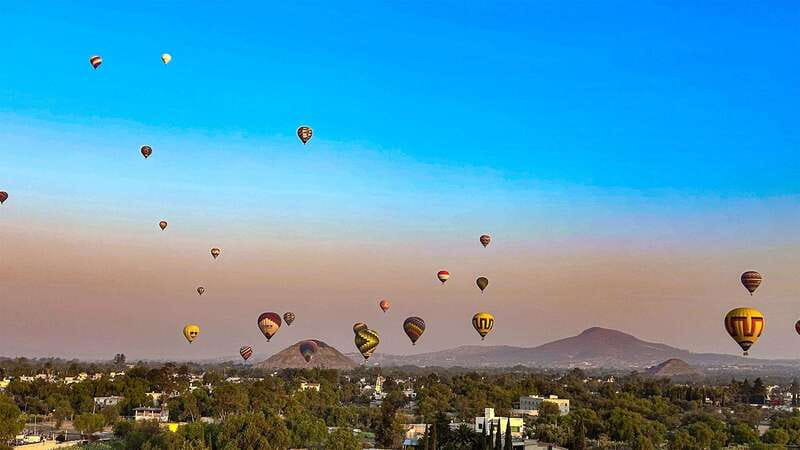 Teotihuacan: Hot Air Balloon Ride with Breakfast - A 50-minute flight with a wide view