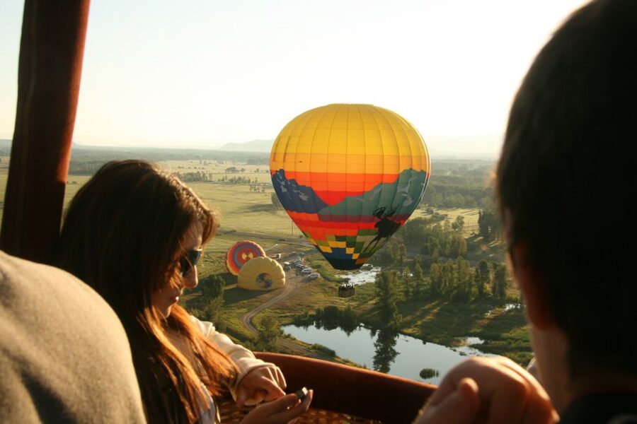 Teton Village: Grand Tetons Sunrise Hot Air Balloon Tour - Weather, Fitness, and Health Rules
