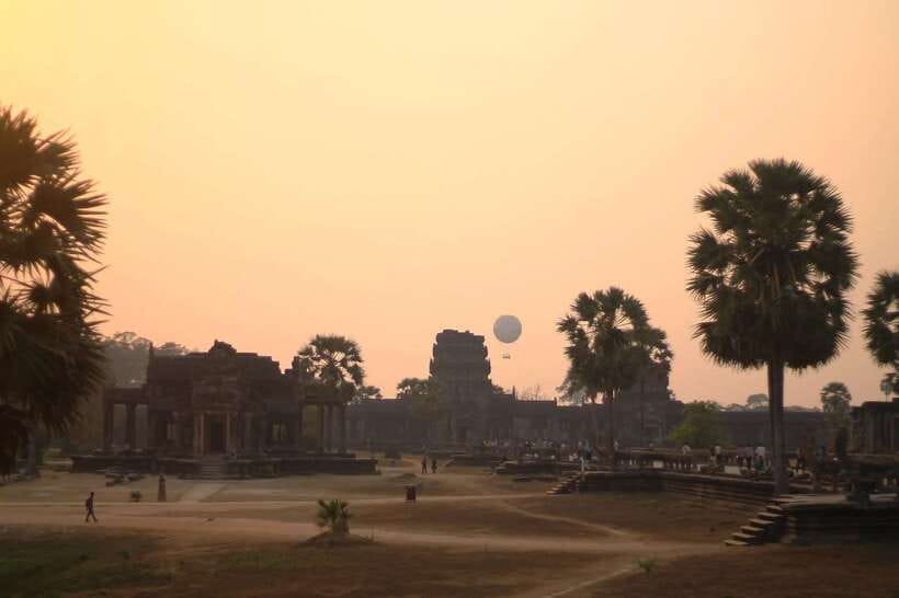 Ticket for Angkor Balloon Ride. - Sunset flights and the illuminated balloon