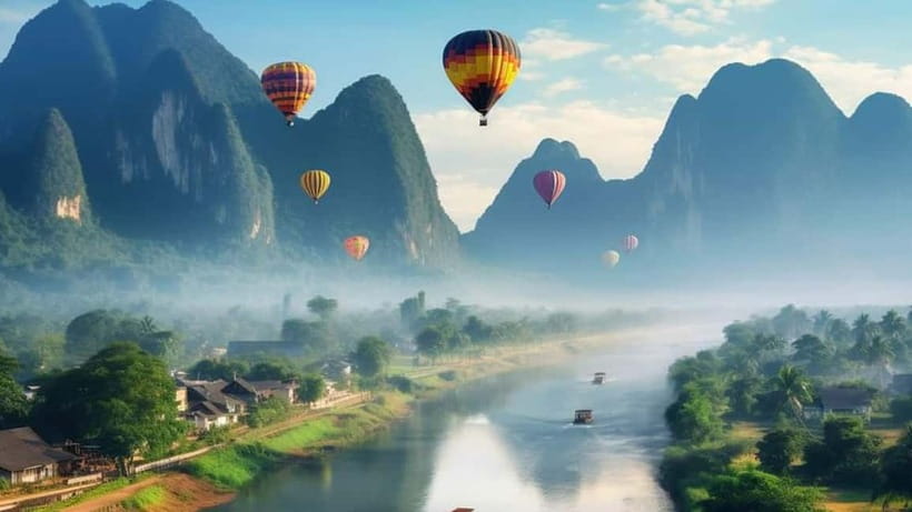 Vang vieng: Longtail boat&Hot Air Balloon&hotel pick-up - Morning coffee or afternoon champagne