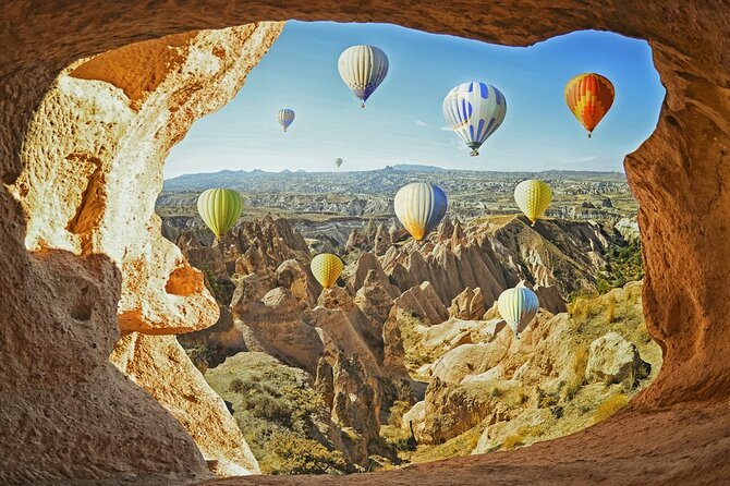 Watching Balloons on Cappadocia Sky(People Have Fear of Heights) - Who will get the most from this morning?